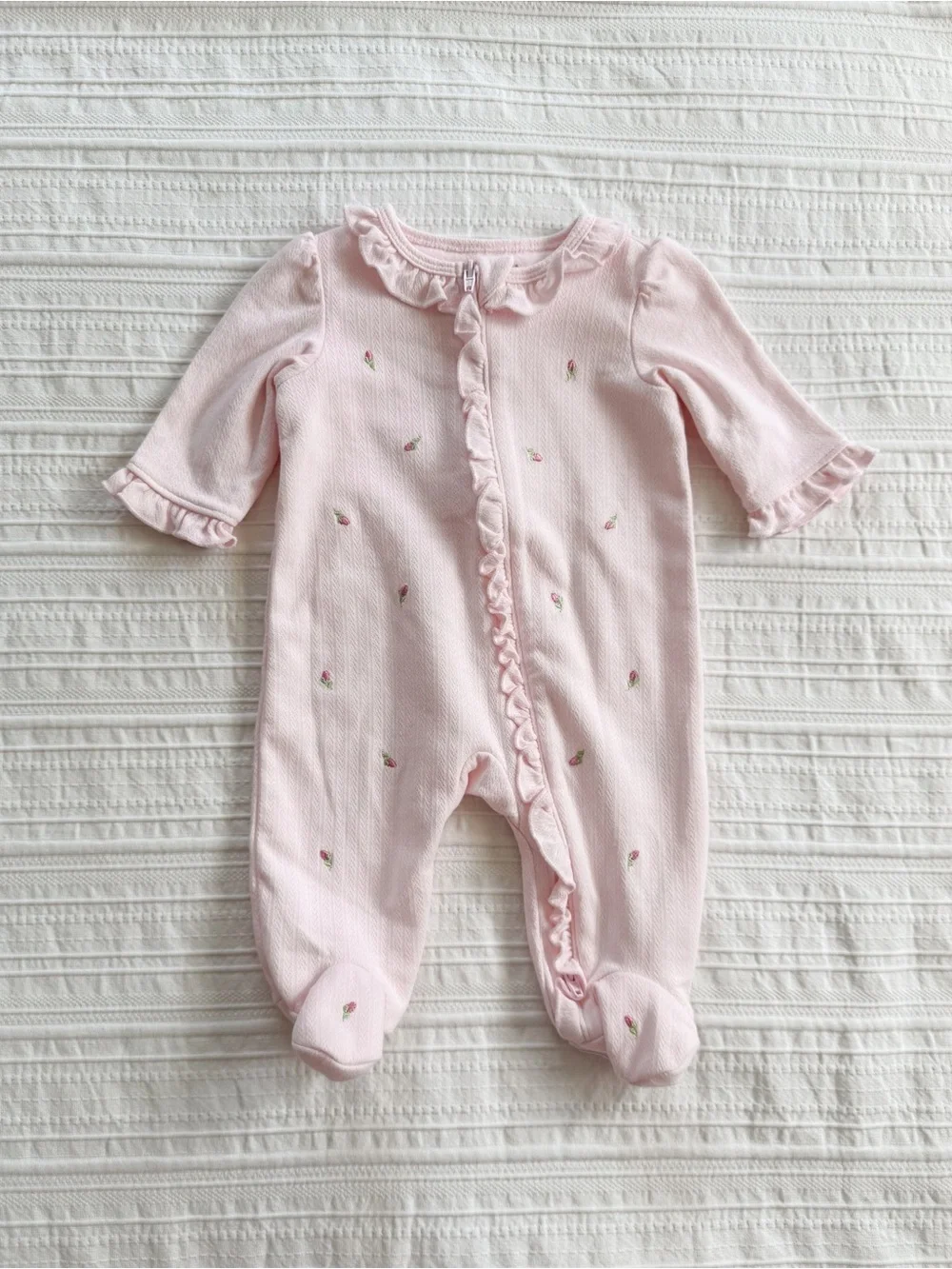 NWOT Little Me 100% Cotton Baby Girl Rosebud Embroidered Pointelle Footie 3M